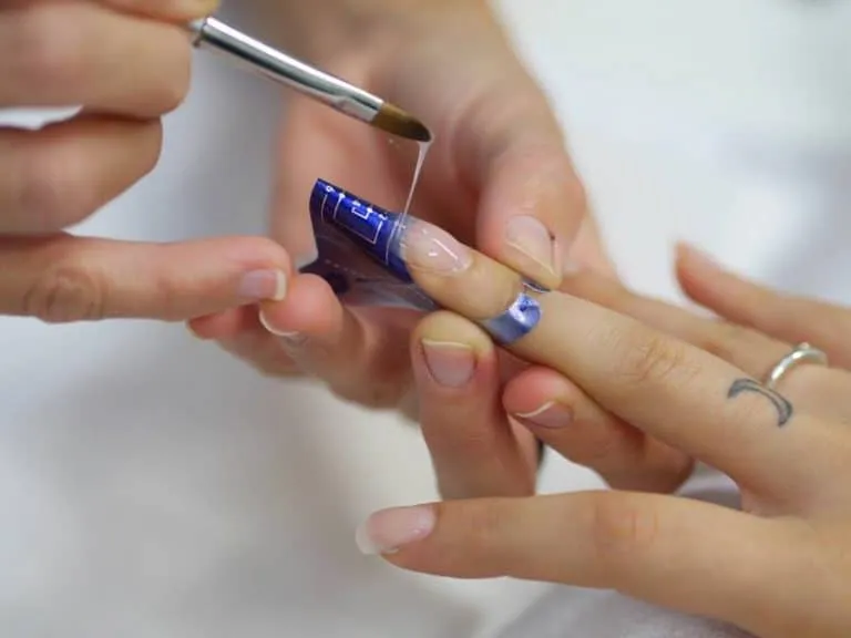 ricostruzione unghie gel