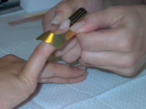 Scopri di più sull'articolo Ricostruzione Unghie con Cartina